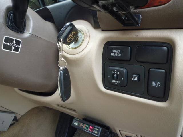 1999 Toyota Land Cruiser JDM car for sale — photo 12 of 16