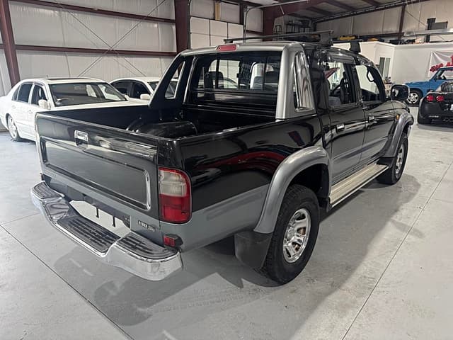 2000 Toyota Hilux JDM car for sale — photo 5 of 25