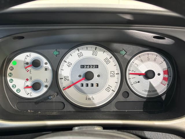 2001 Daihatsu Mira JDM car for sale — photo 18 of 25