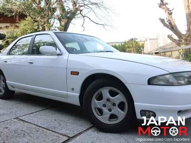 1995 Nissan Skyline JDM car for sale — photo 2 of 9
