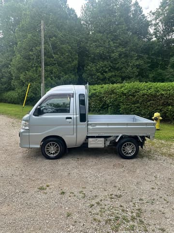 2008 Daihatsu Hijet JDM car for sale — photo 2 of 10