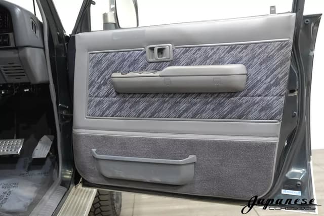 1995 Toyota Land Cruiser Prado JDM car for sale — photo 21 of 25