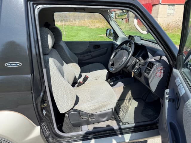 1997 Mitsubishi Pajero JDM car for sale — photo 20 of 25