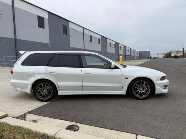 1996 Mitsubishi Legnum JDM car for sale — photo 3 of 25