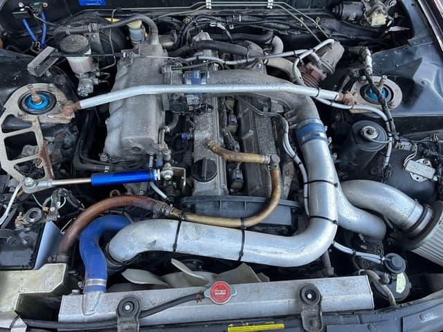 1992 Nissan Skyline JDM car for sale — photo 11 of 13