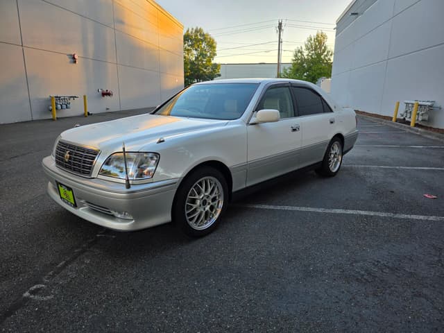 2000 Toyota Crown JDM car for sale — photo 8 of 13
