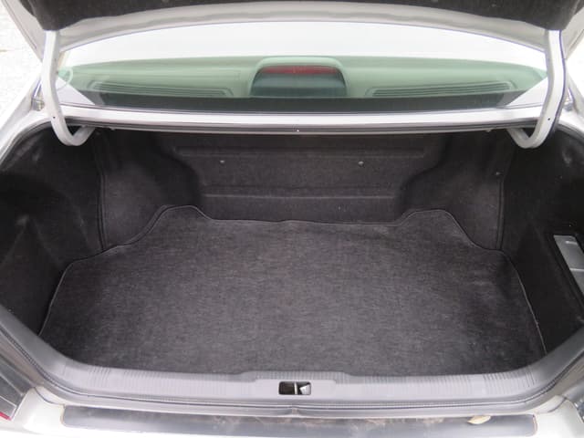 1995 Nissan Cima JDM car for sale — photo 15 of 18