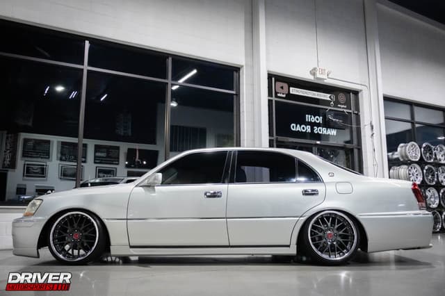 1999 Toyota Majesta JDM car for sale — photo 7 of 25