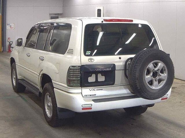 2001 Toyota Land Cruiser JDM car for sale — photo 2 of 6