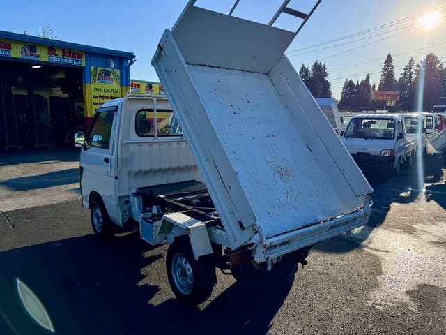 1997 Daihatsu Hijet JDM car for sale — photo 7 of 25