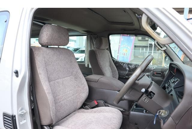 1996 Toyota HiAce JDM car for sale — photo 14 of 25