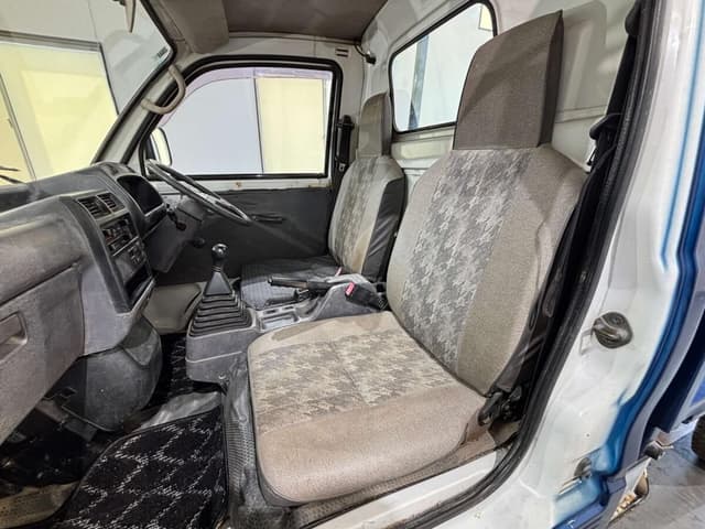 1998 Mitsubishi Minicab JDM car for sale — photo 14 of 25