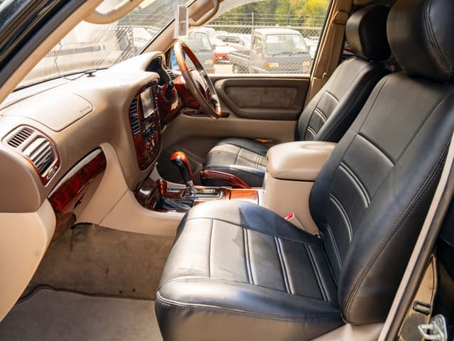 1998 Toyota Land Cruiser JDM car for sale — photo 11 of 15