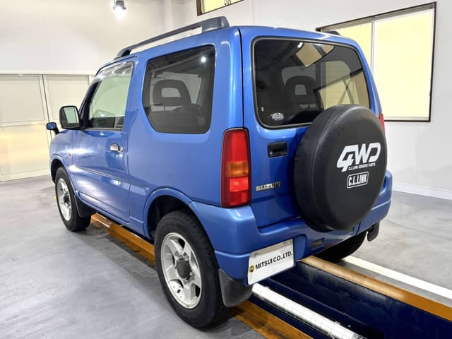 2001 Suzuki Jimny JDM car for sale — photo 4 of 25