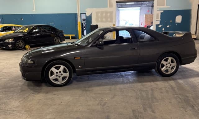 1994 Nissan Skyline JDM car for sale — photo 17 of 25