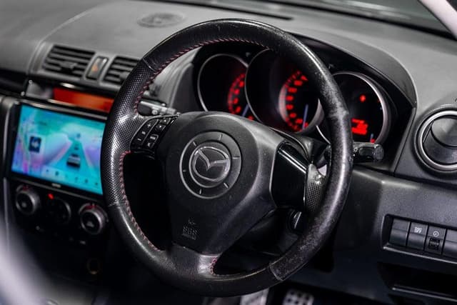 2009 Mazda Axela JDM car for sale — photo 15 of 19