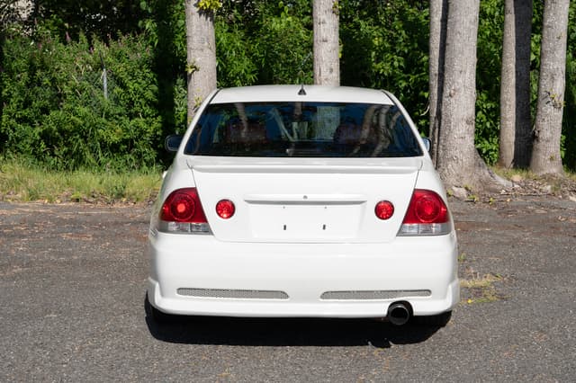 2001 Toyota Altezza JDM car for sale — photo 5 of 14