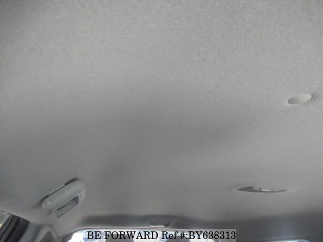 2010 Mitsubishi Outlander JDM car for sale — photo 24 of 25