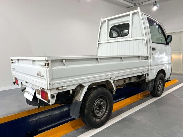 1997 Mitsubishi Minicab JDM car for sale — photo 4 of 6