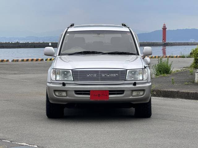 2000 Toyota Land Cruiser JDM car for sale — photo 12 of 17