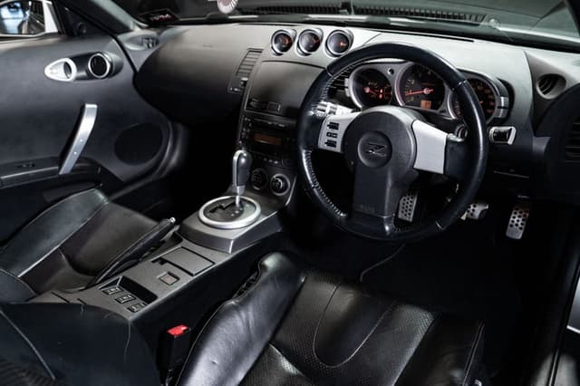 2002 Nissan Fairlady Z JDM car for sale — photo 16 of 17