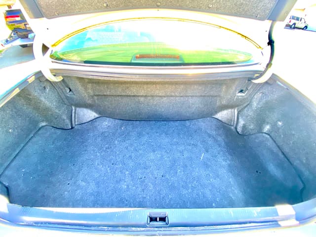 1997 Toyota Crown JDM car for sale — photo 11 of 14