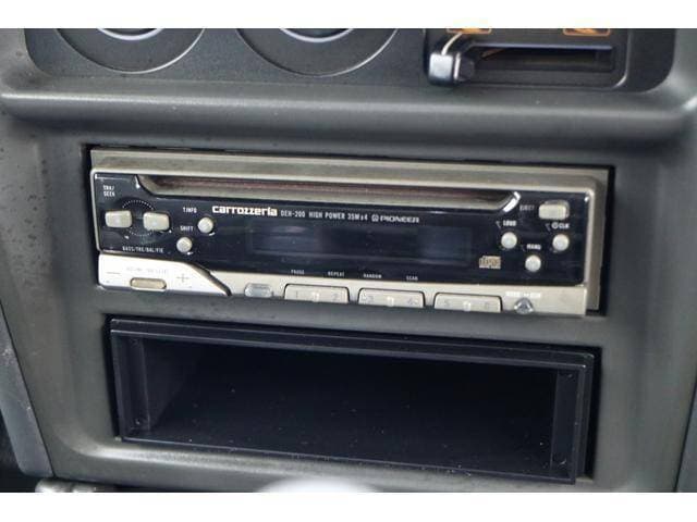 1992 Mitsubishi Pajero JDM car for sale — photo 5 of 17