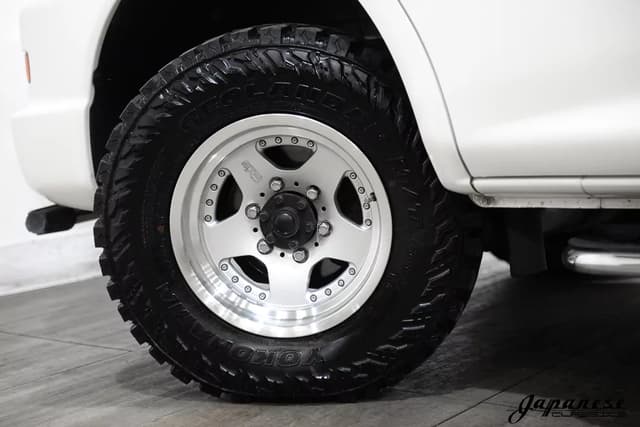 1998 Mitsubishi Delica JDM car for sale — photo 25 of 25
