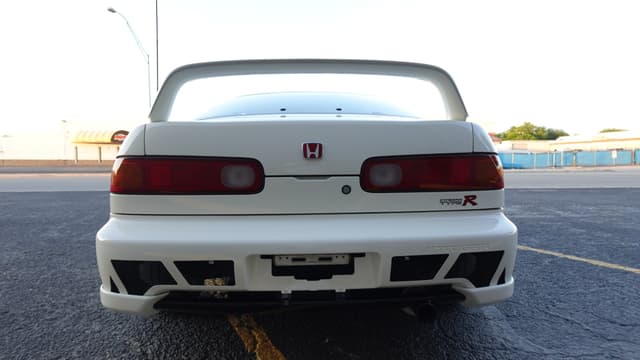 1998 Honda Integra JDM car for sale — photo 4 of 12