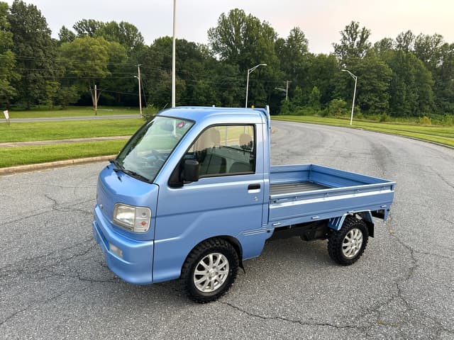 1999 Daihatsu Hijet JDM car for sale — photo 2 of 19