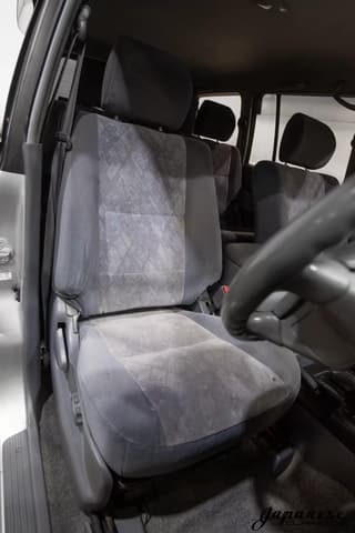 2001 Toyota Land Cruiser Prado JDM car for sale — photo 14 of 25
