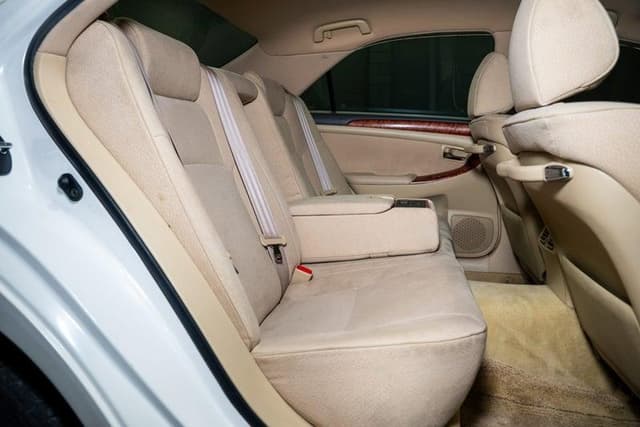 2005 Toyota Crown JDM car for sale — photo 17 of 18