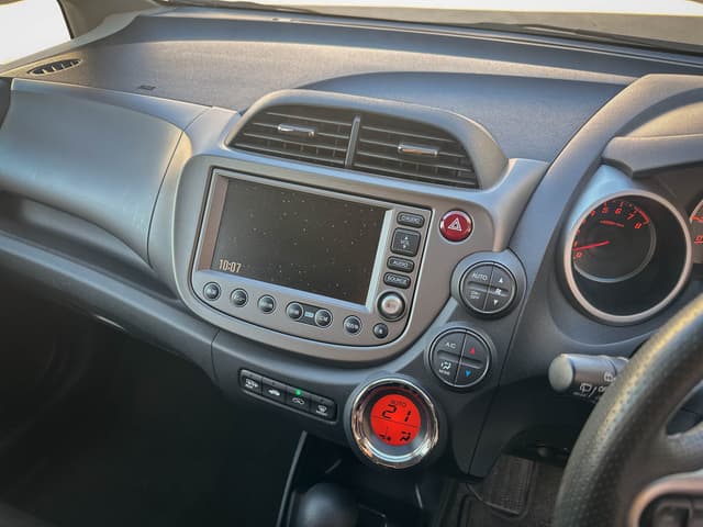 2010 Honda Fit JDM car for sale — photo 25 of 25