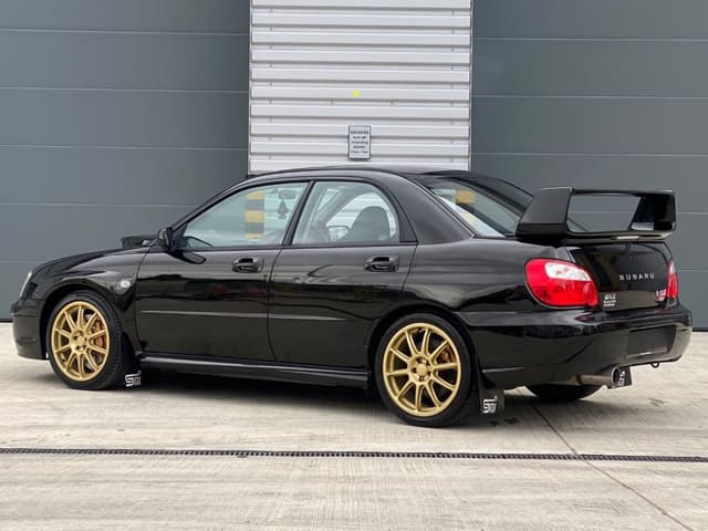 2004 Subaru Legacy JDM car for sale — photo 20 of 24