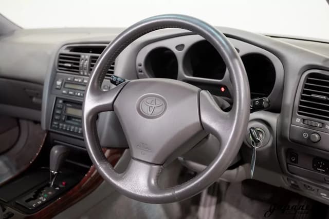 1998 Toyota Aristo JDM car for sale — photo 12 of 25