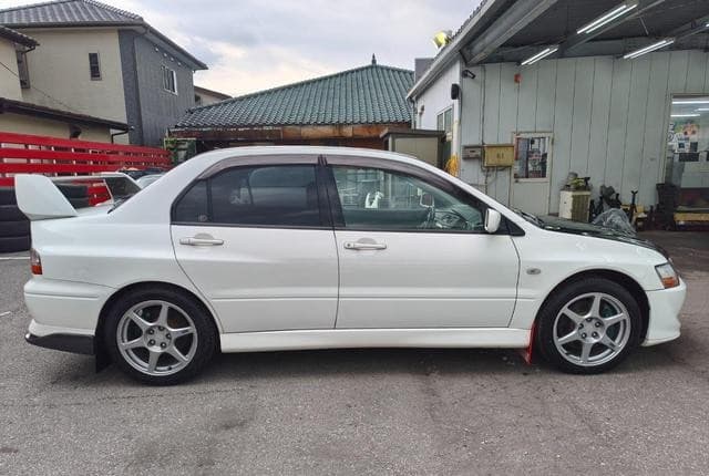 2003 Mitsubishi Lancer JDM car for sale — photo 6 of 25