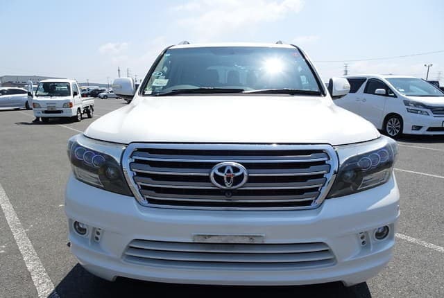 2008 Toyota Land Cruiser JDM car for sale — photo 8 of 25