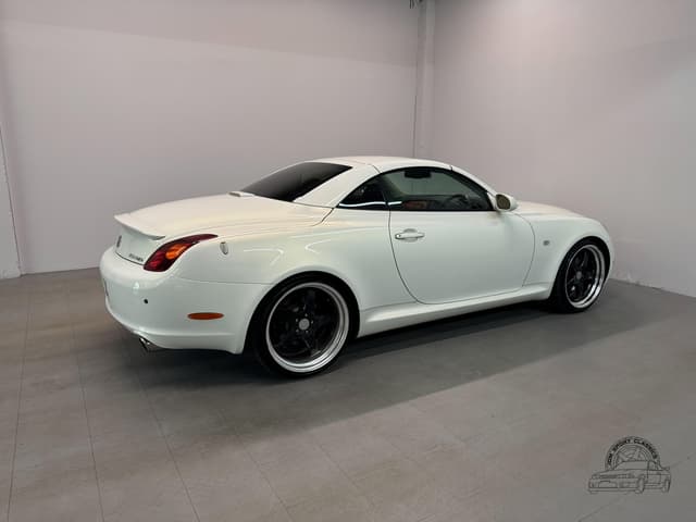 2001 Toyota Soarer JDM car for sale — photo 20 of 25