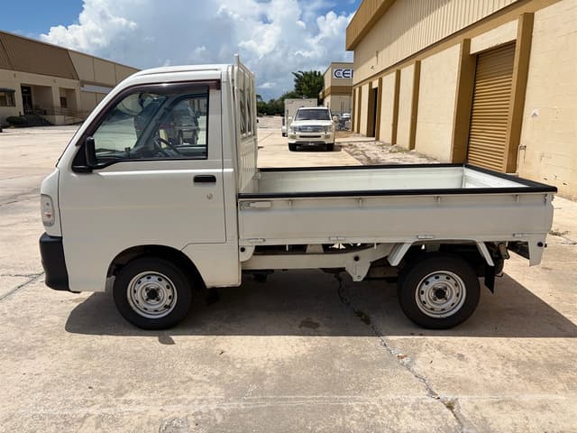 1999 Daihatsu Hijet JDM car for sale — photo 5 of 18