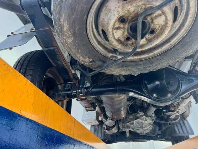 1992 Mitsubishi Minicab JDM car for sale — photo 20 of 24