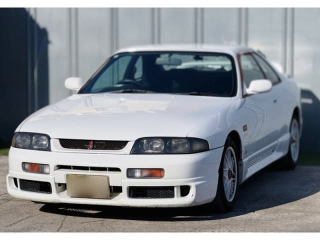 1995 Nissan Skyline JDM car for sale — photo 3 of 5