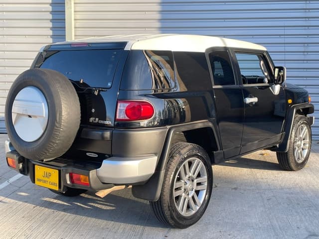 2012 Toyota Fj Cruiser JDM car for sale — photo 23 of 25