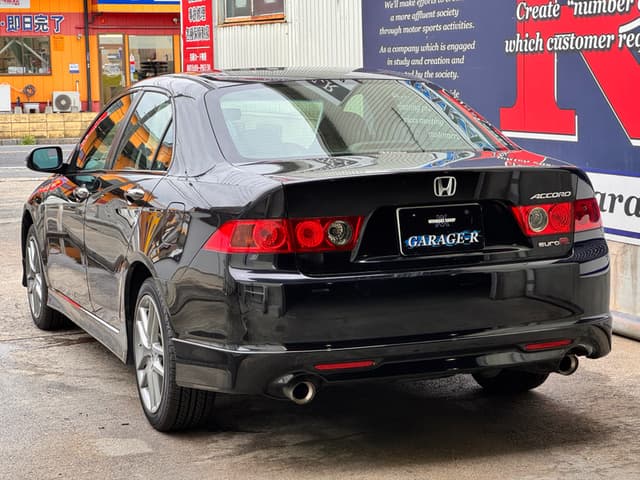 2006 Honda Accord JDM car for sale — photo 3 of 25