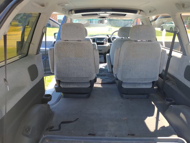 1997 Toyota Estima JDM car for sale — photo 5 of 8