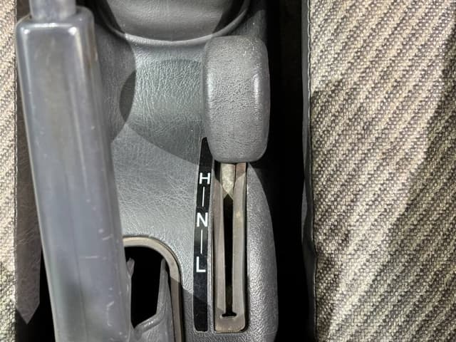 1996 Daihatsu Hijet JDM car for sale — photo 13 of 25