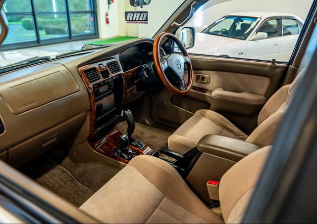1998 Toyota Hilux Surf JDM car for sale — photo 15 of 24