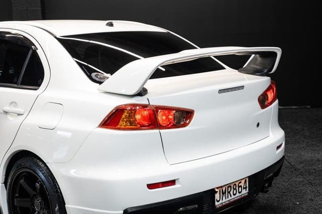 2008 Mitsubishi Lancer Evolution JDM car for sale — photo 5 of 20