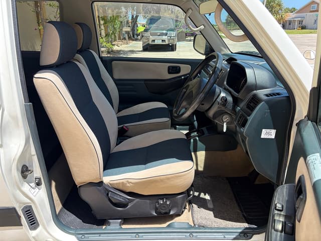 1999 Mitsubishi Pajero Mini JDM car for sale — photo 12 of 17