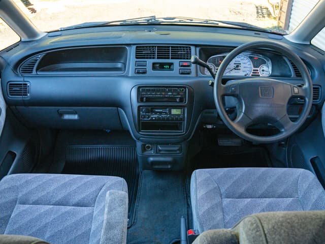 1997 Honda Odyssey JDM car for sale — photo 11 of 18