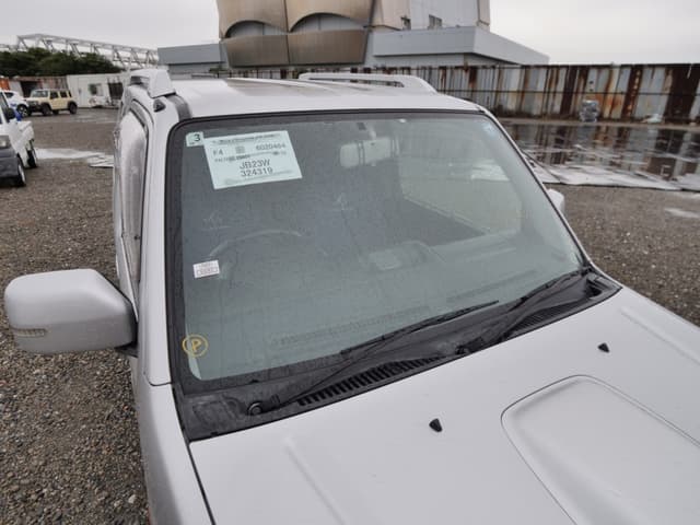 2002 Suzuki Jimny JDM car for sale — photo 13 of 25